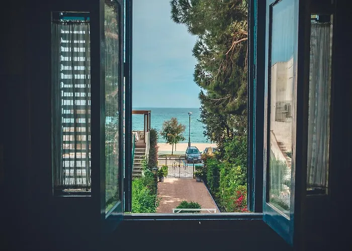 Casa Baulenas Villa *