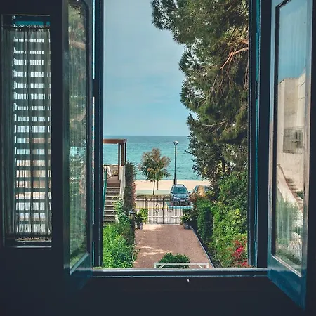 Casa Baulenas Villa *