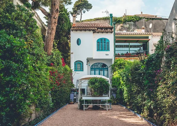 Casa Baulenas Villa *
